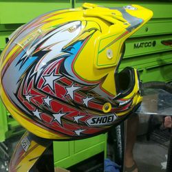 Shoei Moto Helmet- Medium