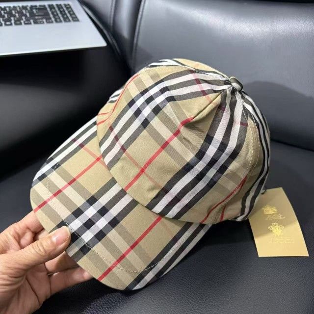 Burberry hat