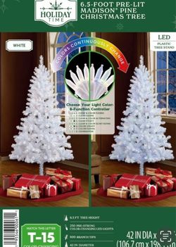 New 6.5 Foot Pre-Lit Christmas Tree