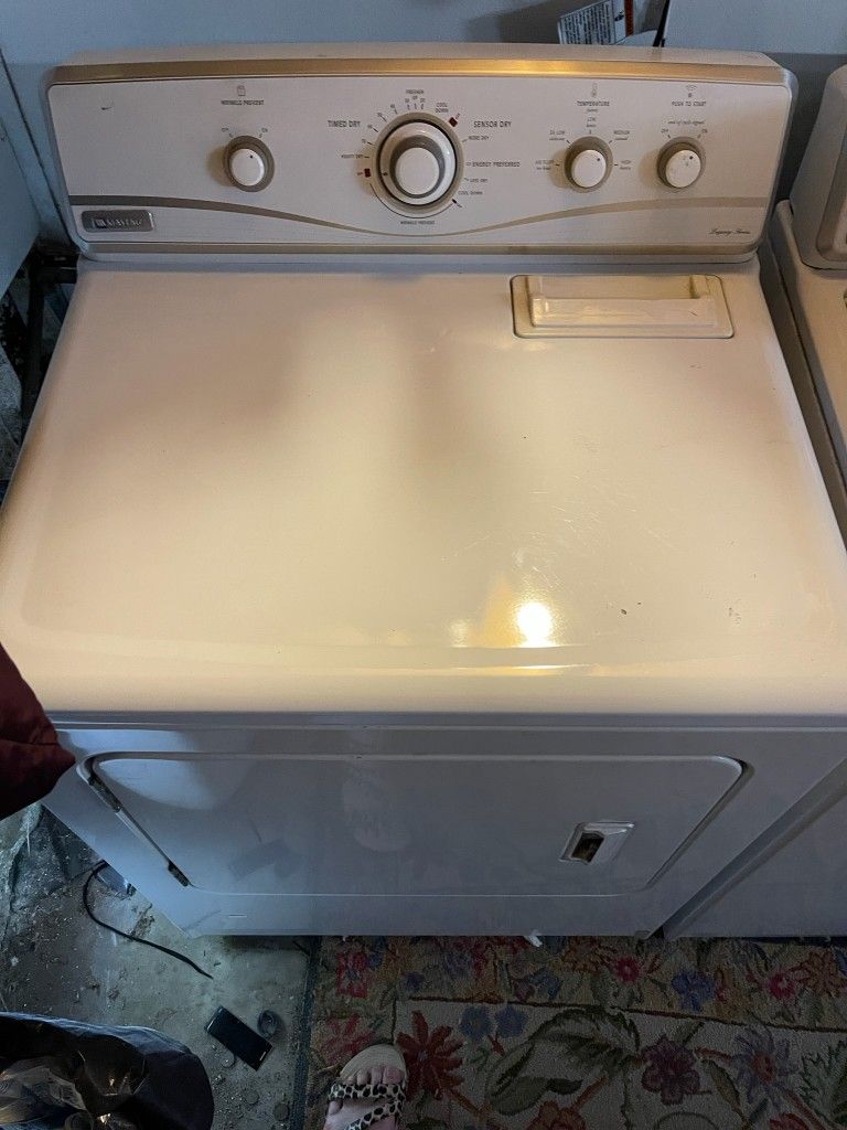 Gas Dryer Maytag Legacy Series Works Great