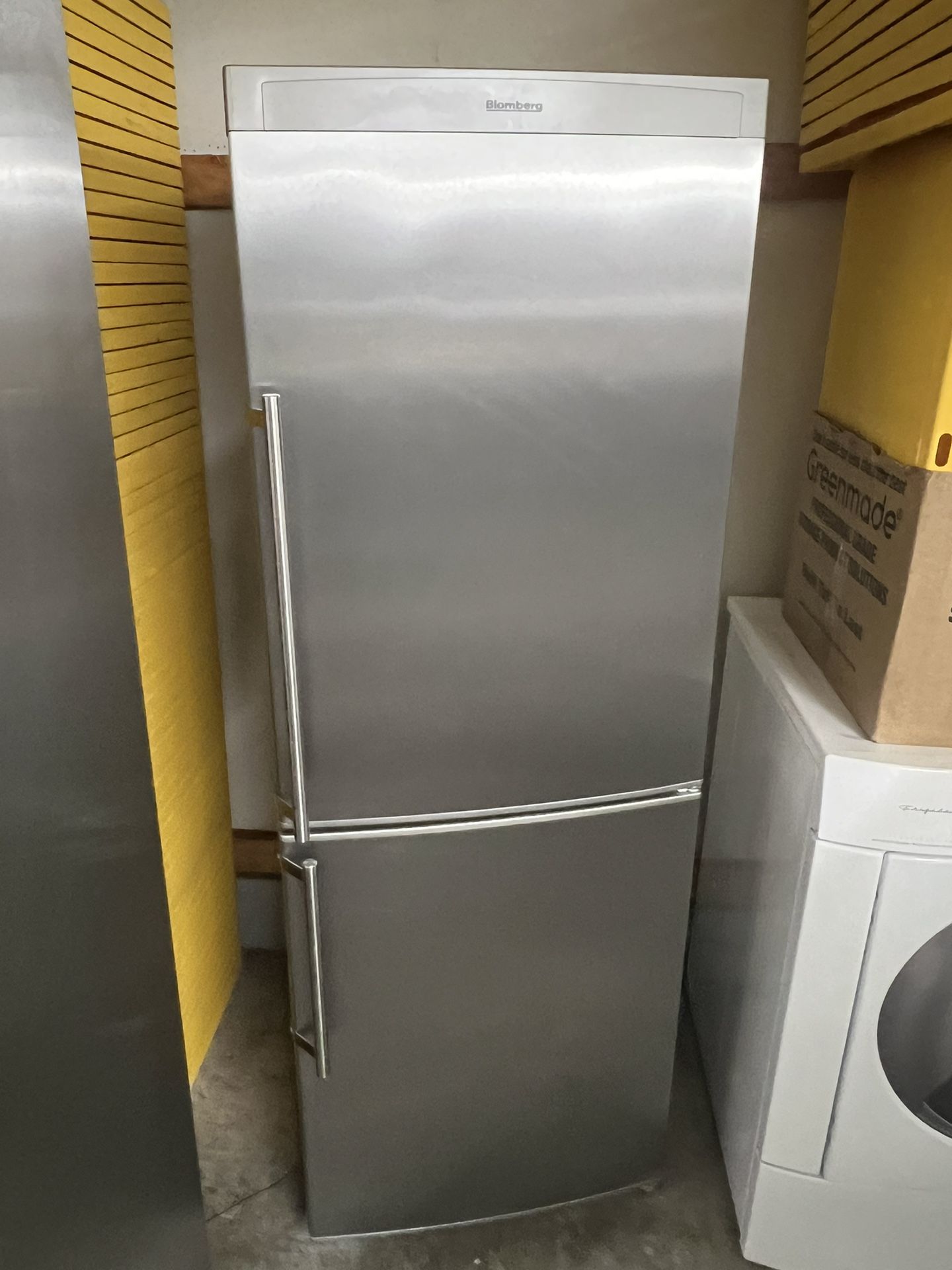 Blomberg 24” Counter Depth Refrigerator 