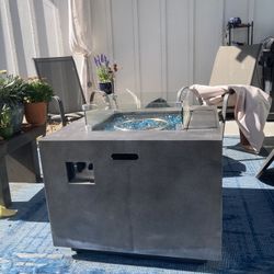 Gas Fire pit With Blue Stones 