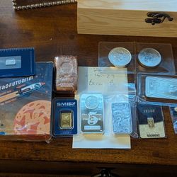 Silver And gold Bars And Coins 