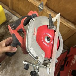 M18 Skillsaw Milwaukee