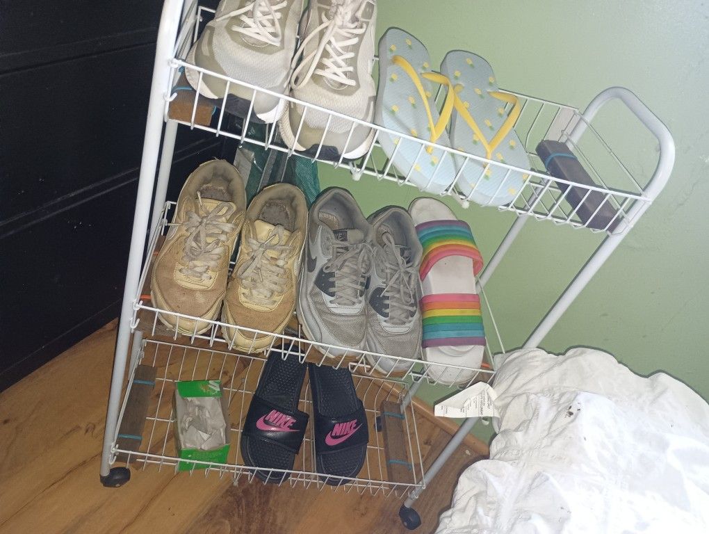 Shoe Rack With Wheels 