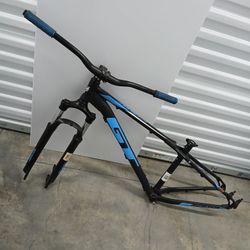 Brand New GT Build AGRESSOR FRAMESET Size Small 😎 Petfect For A Dirt-jumper Build Very Light & Solid🤙