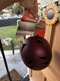 Razor Helmet