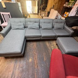 Sectional Couch (WE DELIVER)