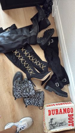 Cute knee high boots size 6