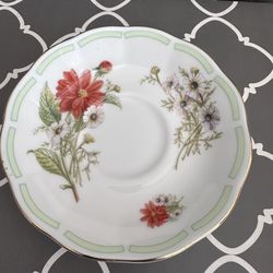 Vintage Royal Albert Bone China Saucer EUC 