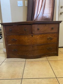 Vintage Tiger Oak Dresser