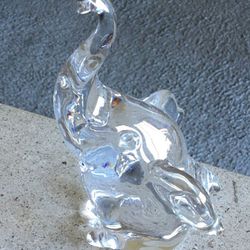 VILCA CRYSTAL ELEPHANT SCULPTURE ART GLASS PAPERWEIGHT