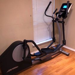 Life Fitness X1 Commercial Grade Elliptical Cross Trainer (Gym Quality)