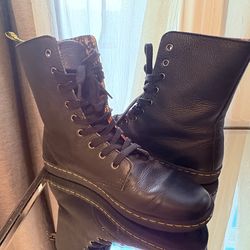 Dr Martens