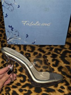 CLEAR SLIP ON HEELS