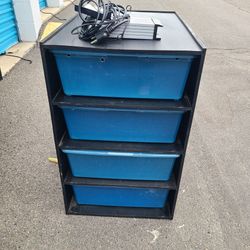 Reptile or snake racks