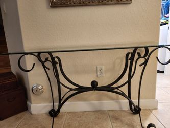 Sofa table
