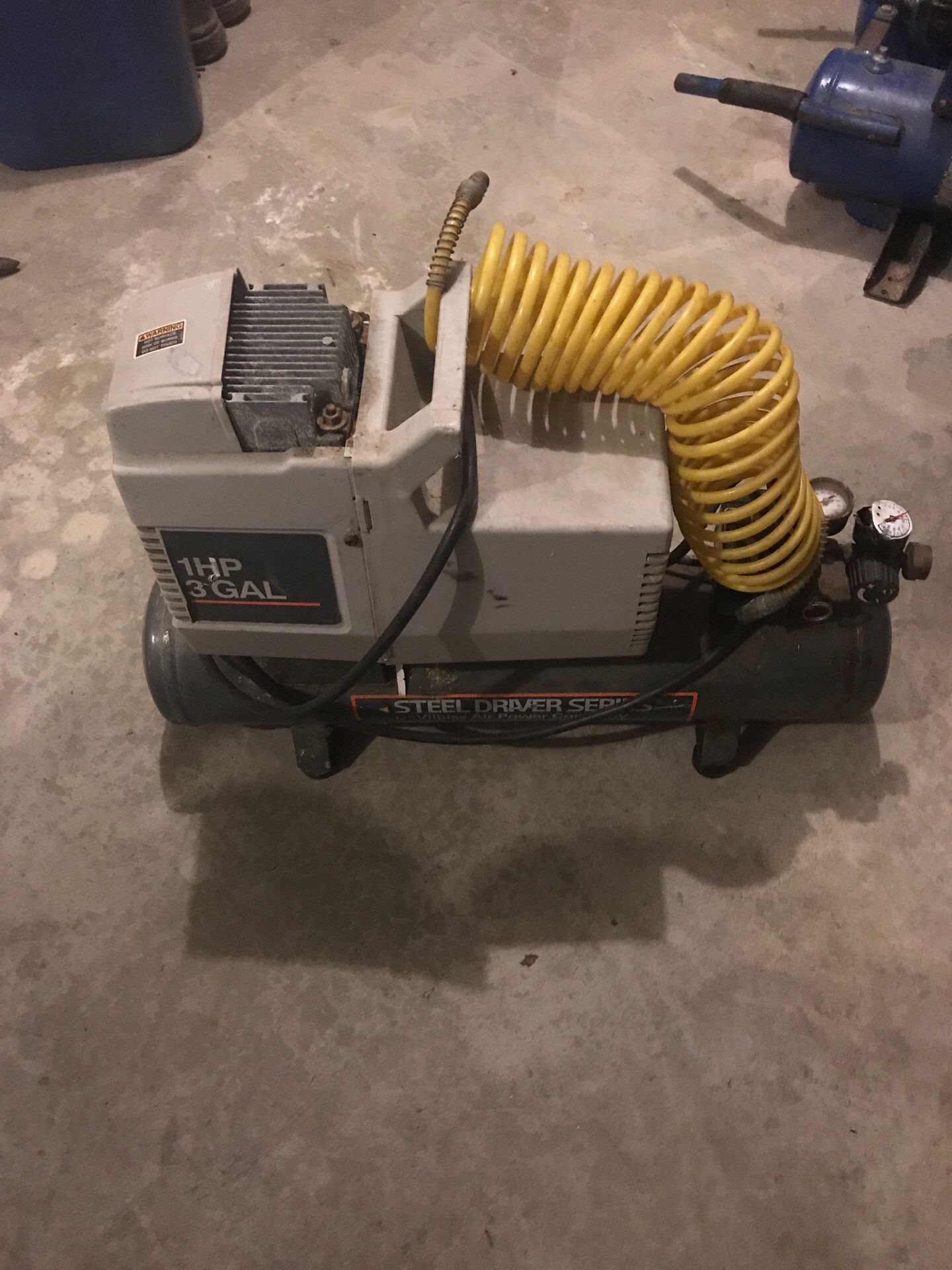 Air compressor
