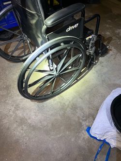 Wheel chair (Drive model)
