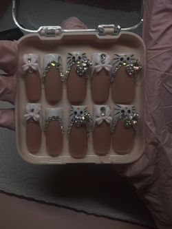 Press On Nails