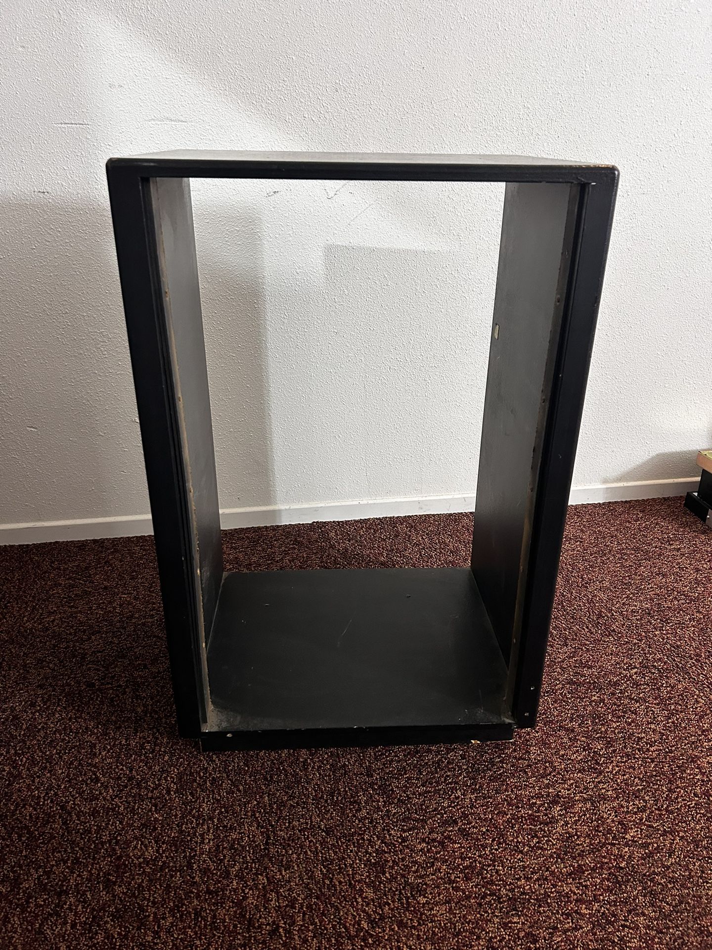 Studio Rack Mount, wooden frame (35” Tall)