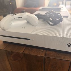 Xbox One S (White) – Controller + HDMI + Power Cable Included