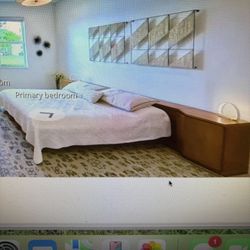 Queen Bedroom Set All Cherrywood Comes With New Or Nearly New Mattress