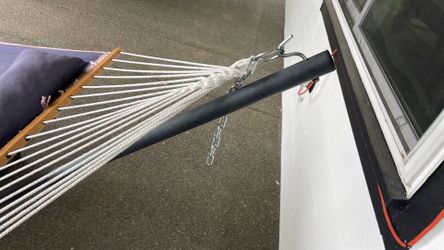 Standing hammock