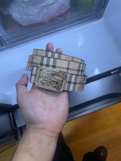 Burrberry belt 32-38
