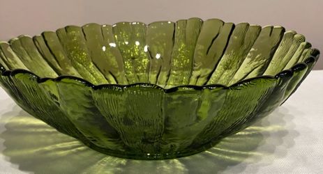 Avocado Green VINTAGE Bowl - Set of 5