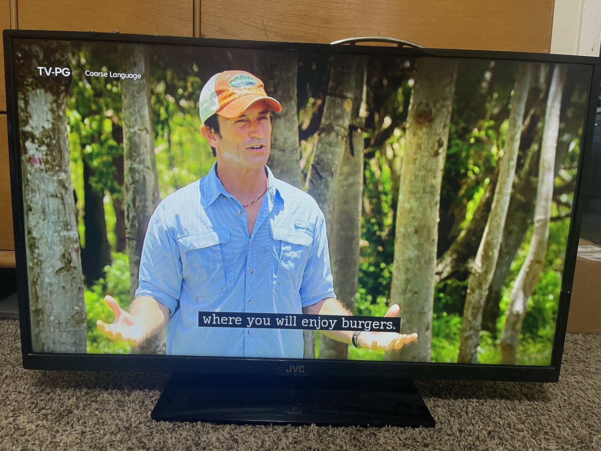 32” 2014 JVC TV