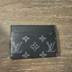 LV Wallet