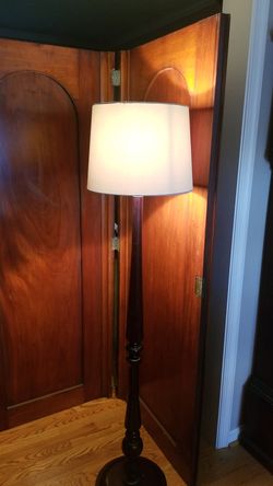 Floor lamp