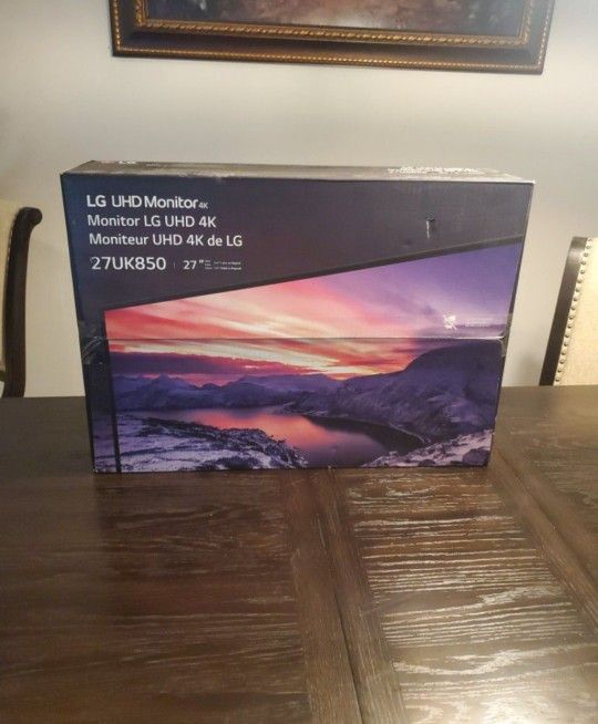 BRAND NEW NEVER BE OPEN BEFORE!LG 27UK850-W 27" 4K UHD IPS Monitor with HDR10 with USB Type-C Connectivity and FreeSync, White