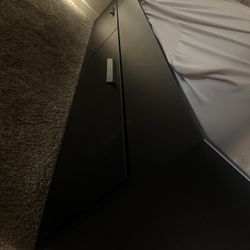 Queen Size Bed Frame With Drawers