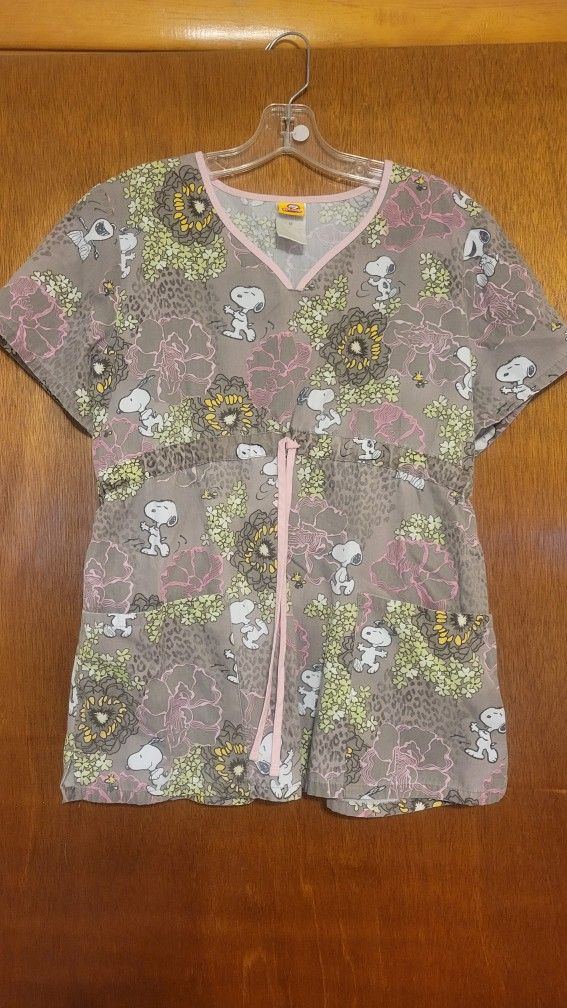 Snoopy Scrub Top, Medium 