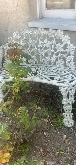 Cast iron loveseat and chair
