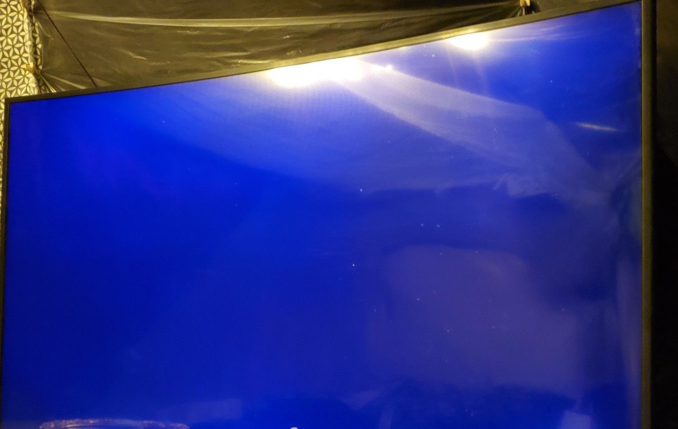 Samsung Curved Smart Tv