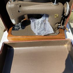 1940’s Montgomery Ward Model 30 Sewing Machine