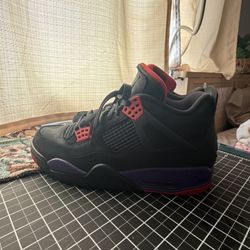 Jordan 4 raptor size 8 mens
