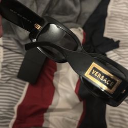 versace shades