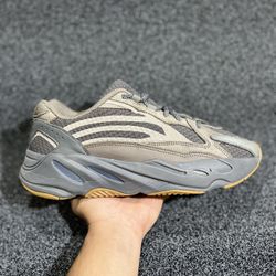 Yeezy 700 Geode 