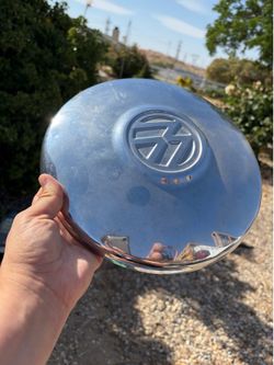 VW hubcaps
