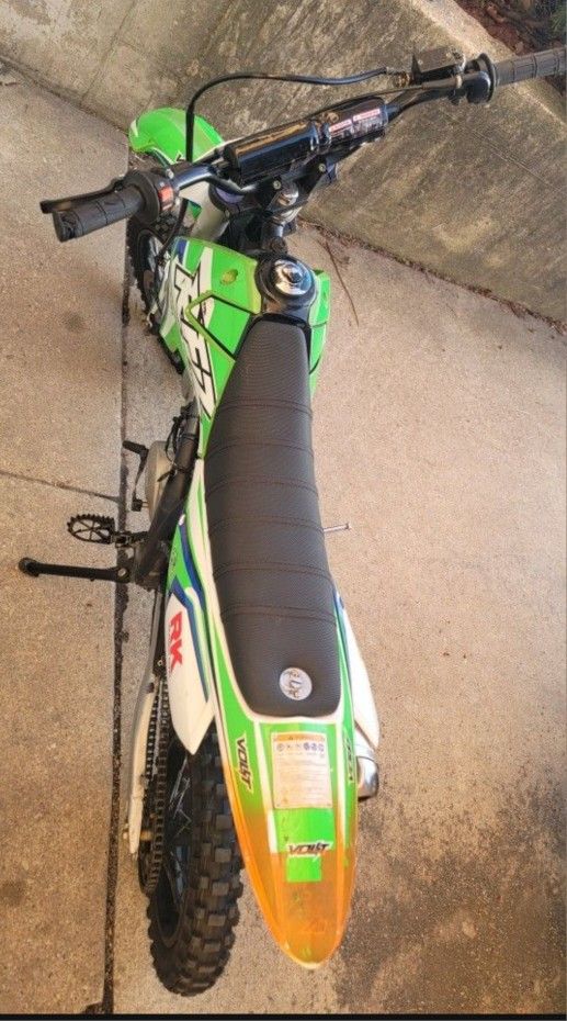 Apollo Adr125cc Dirt Bike