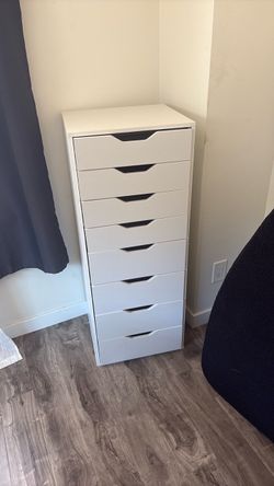 Dresser/storage/filing cabinet