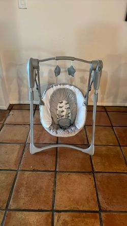 Automatic Baby Rocker