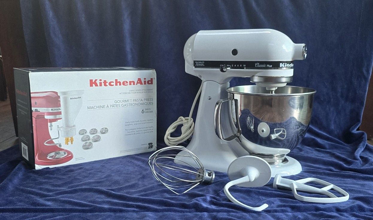 Kitchenaid Stand Mixer & Press Pasta Attachment