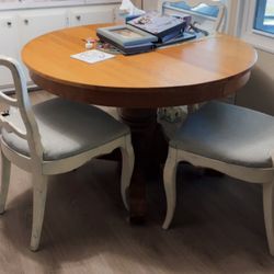Dining Room Table With Chairs 