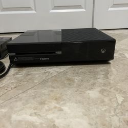 Xbox One With Cables