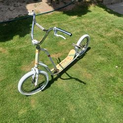 Old school BMX scooter vintage barracuda